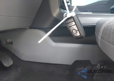 2022 Ford F-150 Xlt z USA, uszkodzony, nr VIN 1FTEW1EP8NKD54537